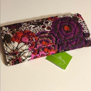 Vera Bradley Trifold Wallet Rosewood Pattern